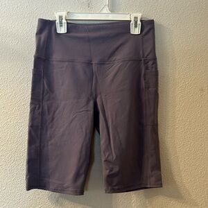 Skechers biker shorts with side pockets size medium